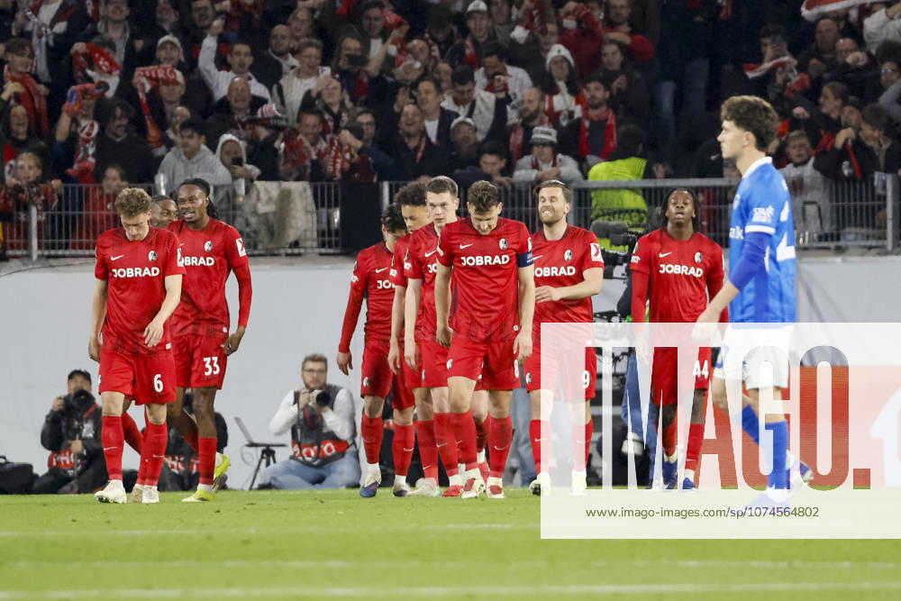 Goal celebration SC Freiburg at 5 1 by Maximilian Eggestein SC Freiburg, 08 , Germany, Football, UEFA Europa League, Round of 16, 2025 2026, SC Freiburg vs KRC Genk, 19 03 2026, Freiburg im Breisgau Europa Park Stadion Germany