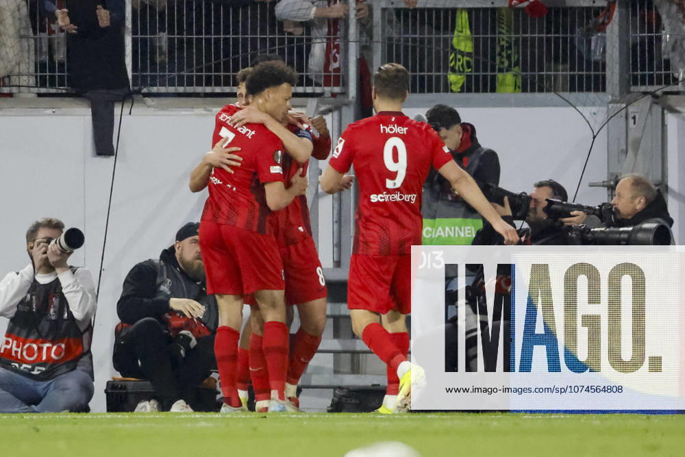 Goal celebration SC Freiburg at 5 1 by Maximilian Eggestein SC Freiburg, 08 , Germany, Football, UEFA Europa League, Round of 16, 2025 2026, SC Freiburg vs KRC Genk, 19 03 2026, Freiburg im Breisgau Europa Park Stadion Germany