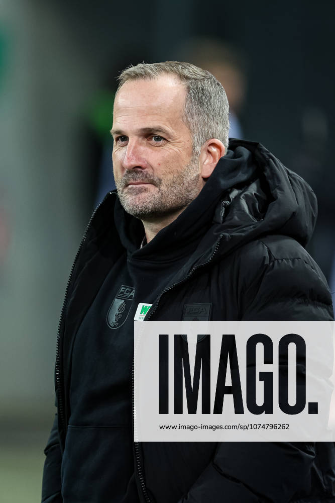 Manuel Baum FC Augsburg, Head Coach GER, FC Augsburg vs VfB Stuttgart, 1 Bundesliga Soccer, Matchday 27, Season 2025 2026, 22 03 2026 DFB DFL REGULATIONS PROHIBIT ANY USE OF PHOTOGRAPHS AS IMAGE SEQUENCES AND OR QUASI VIDEO GER, FC Augsburg vs VfB Stuttgart, 1 Bundesliga Soccer, Matchday 27, Season 2025 2026, 22 03 2026 Augsburg