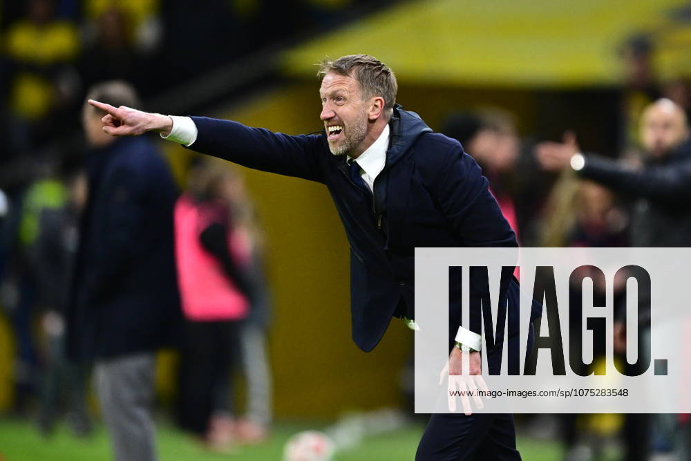 STOCKHOLM, SWEDEN 20260331 Swedish national team captain Graham Potter during Tuesday s World Cup qualifying playoff final football match between Sweden and Poland at Strawberry Arena STOCKHOLM SWEDEN