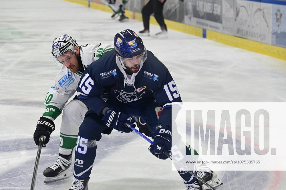 Kassel, Probonio Arena Ice Hockey DEL 2 Playoff Season 2025 2026 Kassel Huskies vs Bietigheim Steelers Luca Münzenberger 15, Kassel Huskies