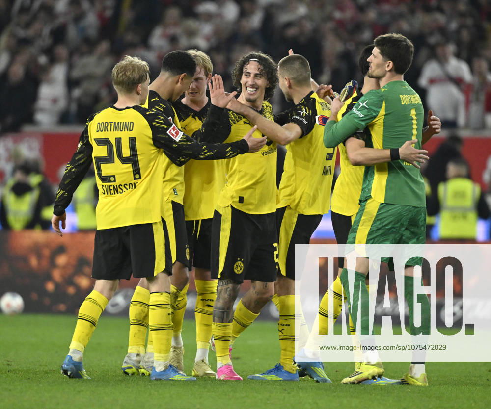 After the end of the match final cheers, joy, happiness, jubilation BVB Borussia Dortmund VfB Stuttgart vs Borussia Dortmund BVB 04 04 2026 DFL REGULATIONS PROHIBIT ANY USE OF PHOTOGRAPHS AS IMAGE SEQUENCES AND OR QUASI VIDEO VfB Stuttgart vs Borussia Dortmund BVB