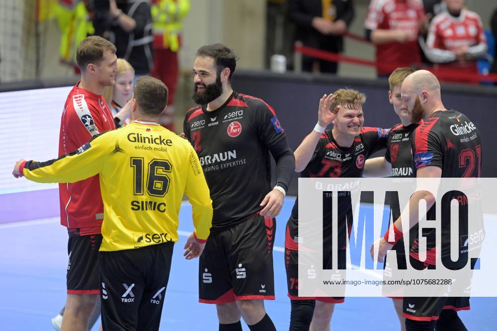 Cheering, joy after the victory Nebojsa Simic Goalkeeper MT Melsungen 16 , Ruben Marchan MT Melsungen 2 , Timo Kastening MT Melsungen 73 , Arnar Freyr Arnarsson MT Melsungen 21 L R , GER, MT Melsungen Fredericia HK DEN , Handball, EHF European League Men, Play Offs, Season 2025 2026, 07 04 2026, GER, MT Melsungen Fredericia HK, Handball, EHF Men, Play Off, Season 2025 2026, 07 04 2026 Kassel
