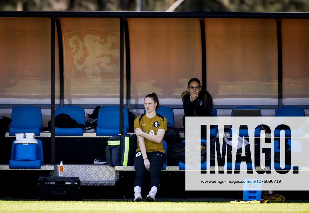 ZEIST - Veerle Buurman during a training session in preparation for the World Cup qualifiers against France. KOEN VAN WEEL ANP ANPxSportx IVx 555273669 originalFilename: 555273669