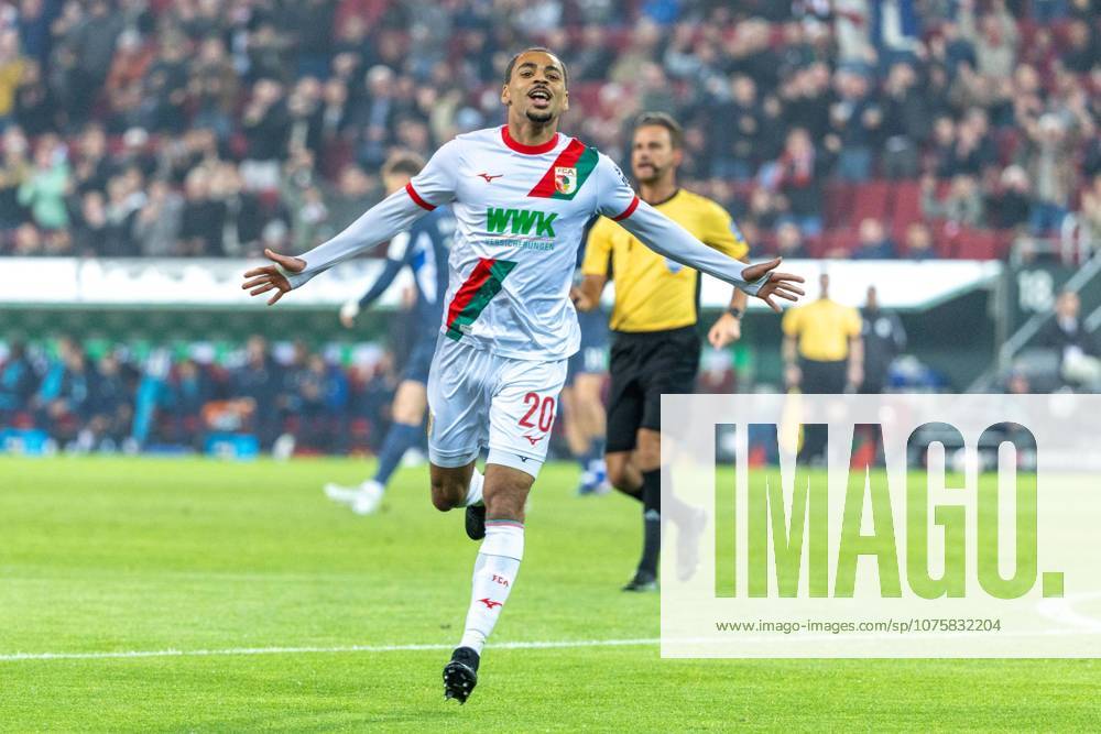 Goal celebration, cheers after his goal to 1 0 by Alexis Claude Maurice FC Augsburg , FC Augsburg vs VfB Stuttgart, Soccer, 1 Bundesliga, 27 Matchday, 22 03 2026 DFB regulations prohibit any use of photographs as image sequences and or quasi video