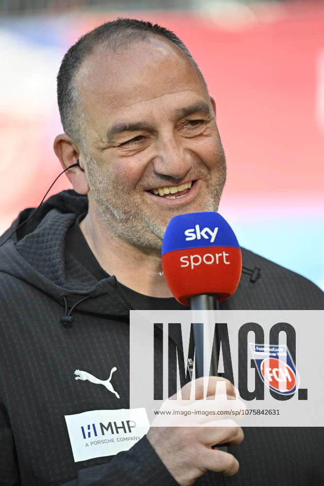 Before the match Coach Frank Schmidt 1 FC Heidenheim 1846 FCH Portrait in interview Microphone Micro Logo SKY 1 FC Heidenheim 1846 FCH vs 1 FC Union Berlin FCU 11 04 2026 DFL REGULATIONS PROHIBIT ANY USE OF PHOTOGRAPHS AS IMAGE SEQUENCES AND OR QUASI VIDEO 1 FC Heidenheim 1846 FCH vs 1 FC Union Berlin FCU