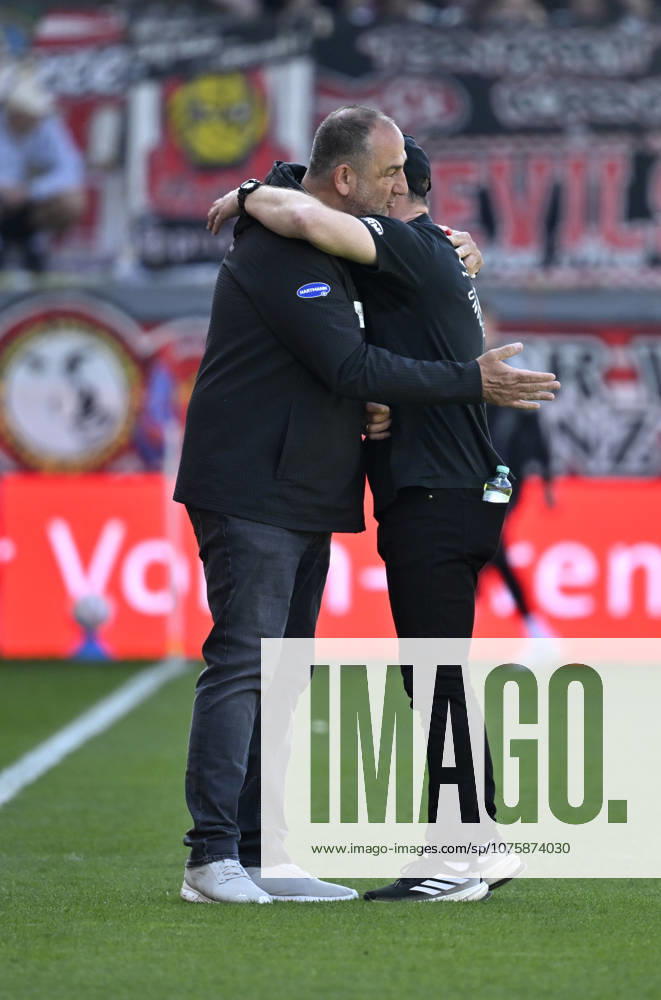 Before the start of the match Coach Coach Frank Schmidt 1 FC Heidenheim 1846 FCH Coach Coach Steffen Baumgart 1 FC Union Berlin FCU Greeting shake hands gesture gesture 1 FC Heidenheim 1846 FCH vs 1 FC Union Berlin FCU 11 04 2026 DFL REGULATIONS PROHIBIT ANY USE OF PHOTOGRAPHS AS IMAGE SEQUENCES AND OR QUASI VIDEO 1 FC Heidenheim 1846 FCH vs 1 FC Union Berlin FCU