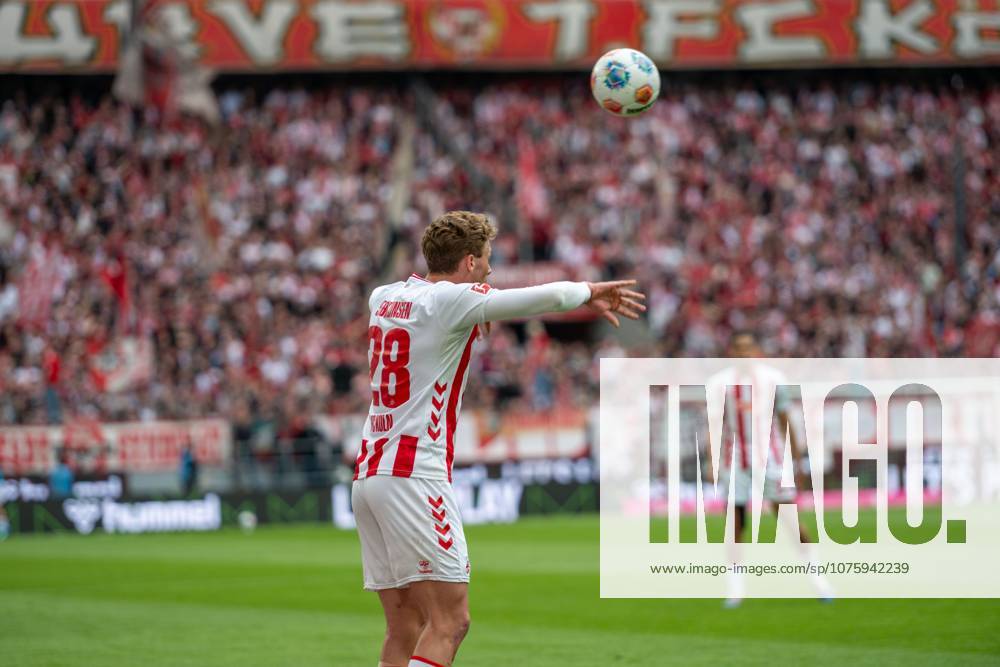 Sebastian Sebulonsen, Defense, 1 FC Koeln 28 , , 1 FC Koeln vs SV Werder Bremen, Soccer, 1 Bundesliga, 29 Matchday, 12 04 2026 DFB DFL regulations prohibit any use of photographs as image sequences and or quasi video Koeln Nordrhein Westfalen Germany