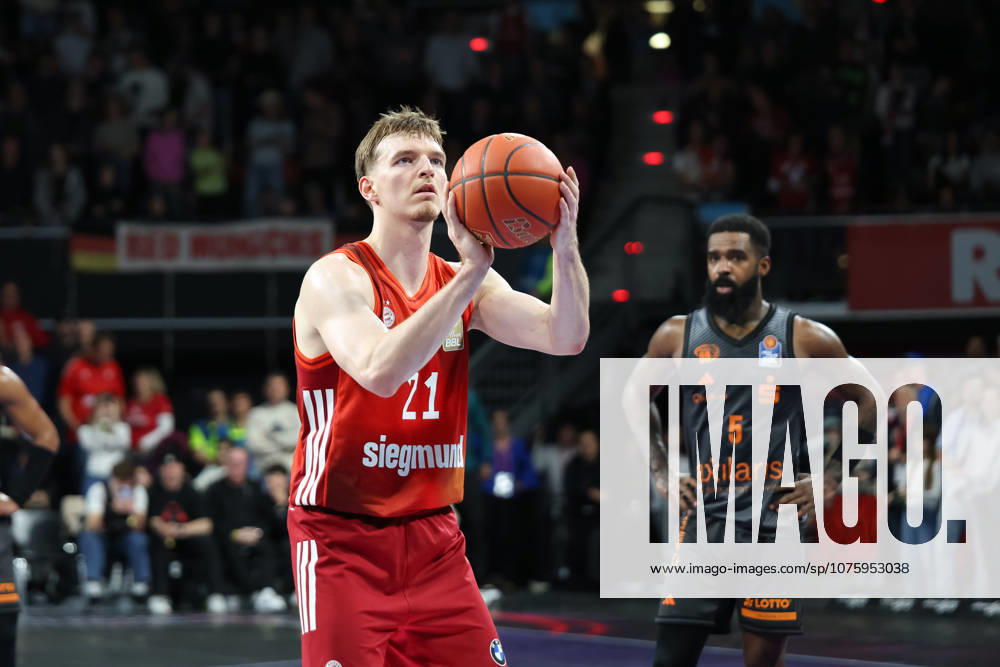 Justuz Hollatz FC Bayern Basketball, 21 , GER, FC Bayern Basketball vs Niners Chemnitz, Basketball, easycredit Basketball Bundesliga, 29 Matchday, Season 2025 2026, 12 04 2026, GER, FC Bayern Basketball vs Niners Chemnitz, Basketball, easycredit Basketball Bundesliga, 29 Matchday, Season 2025 2026, 12 04 2026 Munich