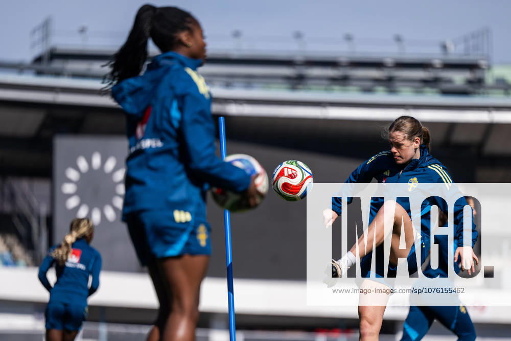 Sofia Reidy of the Swedish women s national football team during a training session on April 16, 2026 in Gothenburg Photo Mathias Bergeld BILDBYRAN code MB MB1364 fotboll football soccer fotball vm kval kval fifa womens world cup qualifier qualifier träning practice training sverige sweden dam bbeng women kvinner
