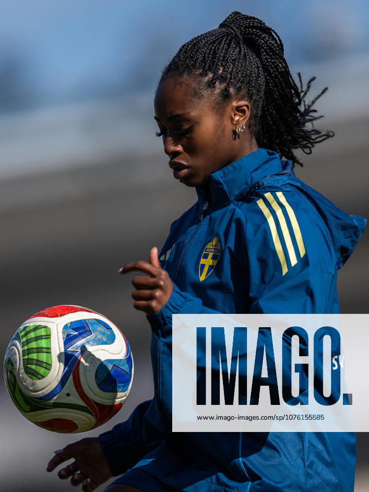 Monica Jusu Bah of the Swedish women s national football team during a training session on April 16, 2026 in Gothenburg Photo Mathias Bergeld BILDBYRAN code MB MB1364 fotboll football soccer fotball vm kval kval fifa womens world cup qualifier qualifier träning practice training sverige sweden dam bbeng women kvinner