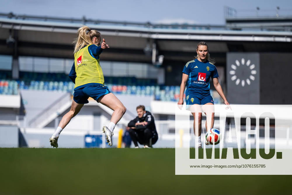 Amanda NildÃ n of the Swedish women s national football team during a training session on April 16, 2026 in Gothenburg Photo Mathias Bergeld BILDBYRAN code MB MB1364 fotboll football soccer fotball vm kval kval fifa womens world cup qualifier qualifier träning practice training sverige sweden dam bbeng women kvinner