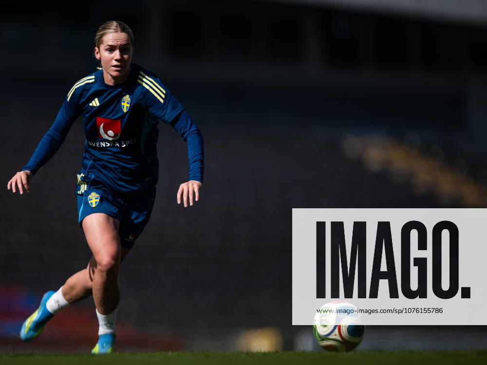 Hanna Lundkvist of the Swedish women s national football team during a training session on April 16, 2026 in Gothenburg Photo Mathias Bergeld BILDBYRAN code MB MB1364 fotboll football soccer fotball vm kval kval fifa womens world cup qualifier qualifier träning practice training sverige sweden dam bbeng women kvinner