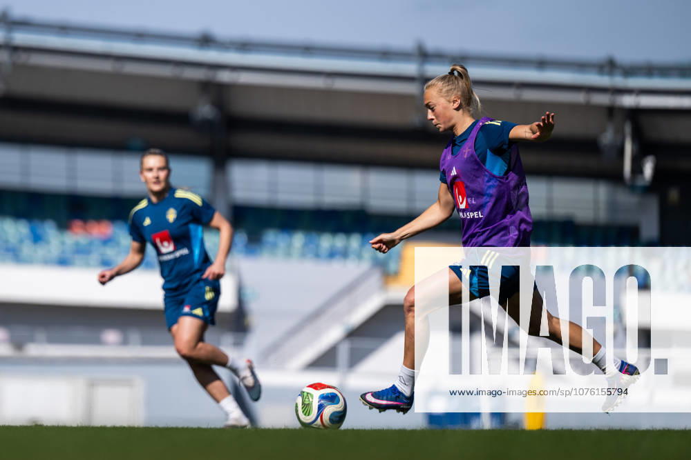 Hanna Bennison of the Swedish women s national football team during a training session on April 16, 2026 in Gothenburg Photo Mathias Bergeld BILDBYRAN code MB MB1364 fotboll football soccer fotball vm kval kval fifa womens world cup qualifier qualifier träning practice training sverige sweden dam bbeng women kvinner