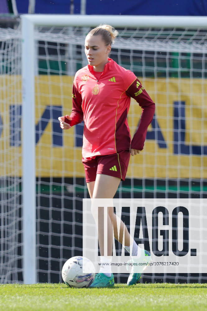 Football DFB Media Dates, German Womens National Team Training v l Laura Freigang German Womens National Team Ried