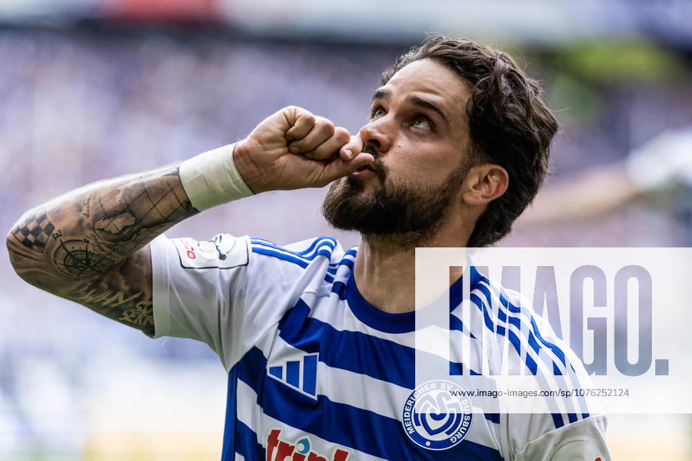 3 Liga MSV Duisburg TSG Hoffenheim II 18 04 2026 MSV Duisburg celebrates the goal, 1 0 by Lex Tyger Lobinger MSV Duisburg, 45 3 Liga MSV Duisburg TSG Hoffenheim II Schauinsland Reisen Arena, Duisburg, 18 04 2026 DFB regulations prohibit any use of photographs as image sequences and or quasi video