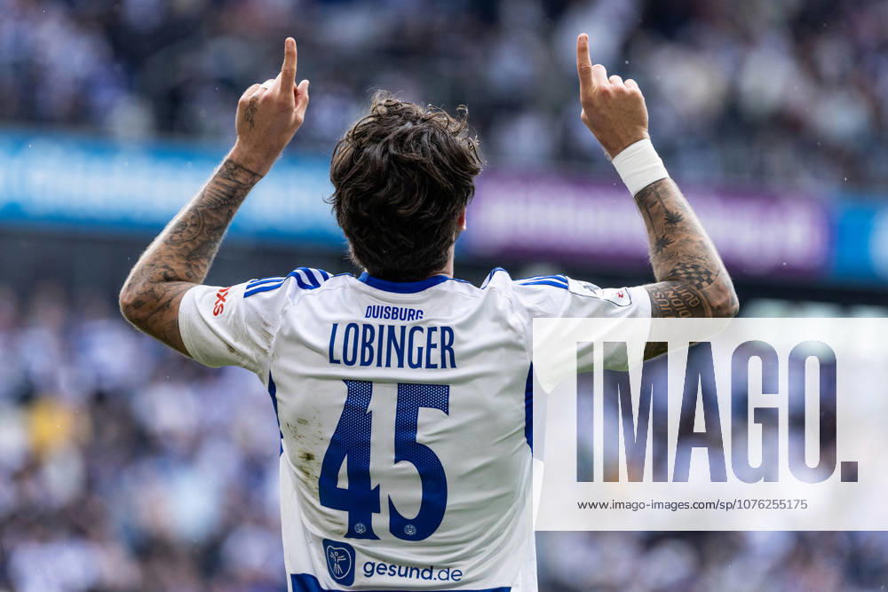 3 Liga MSV Duisburg TSG Hoffenheim II 18 04 2026 MSV Duisburg celebrates the goal, 2 1 by Lex Tyger Lobinger MSV Duisburg, 45 3 Liga MSV Duisburg TSG Hoffenheim II Schauinsland Reisen Arena, Duisburg, 18 04 2026 DFB regulations prohibit any use of photographs as image sequences and or quasi video