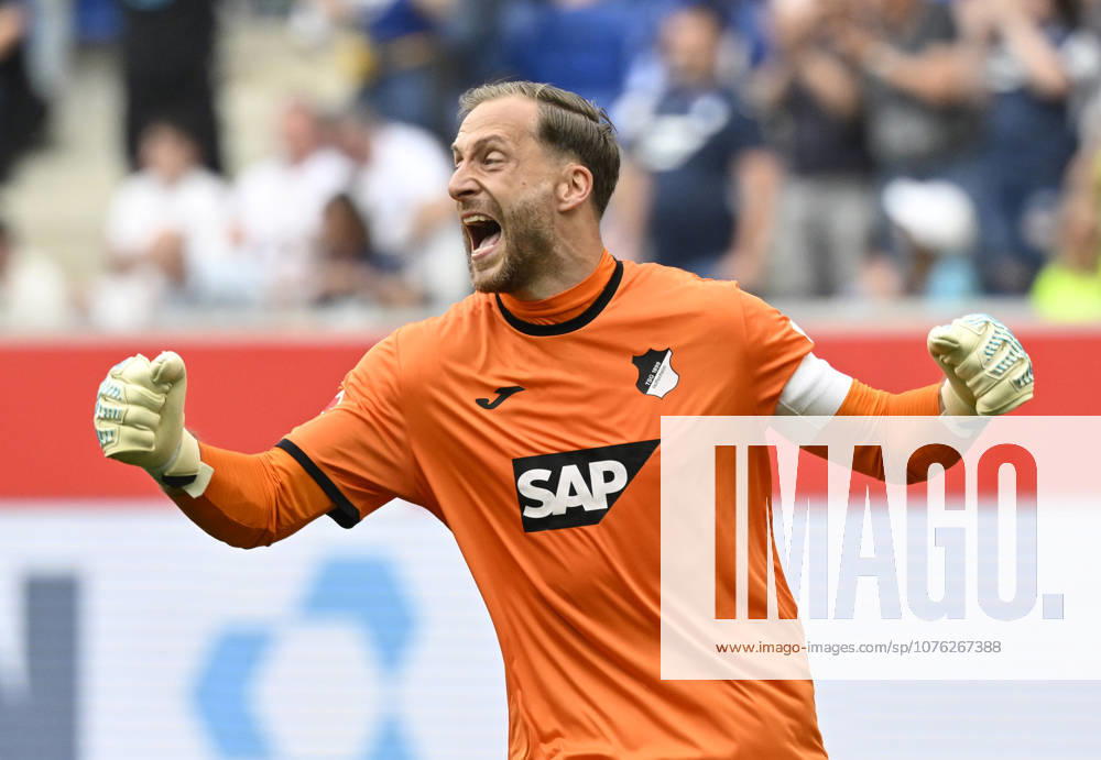 After the end of the match final cheers, joy, happiness, jubilation goalkeeper Oliver Baumann TSG 1899 Hoffenheim 01 TSG 1899 Hoffenheim vs Borussia Dortmund BVB 18 04 2026 DFL REGULATIONS PROHIBIT ANY USE OF PHOTOGRAPHS AS IMAGE SEQUENCES AND OR QUASI VIDEO TSG 1899 Hoffenheim vs Borussia Dortmund