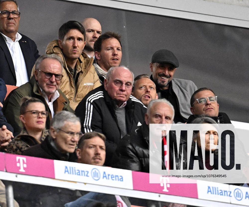 Soccer Bundesliga 2025 2026, 30 Matchday, FC Bayern Munich VfB Stuttgart, in the Allianz Arena Munich, Co Coach Benjamin Glück Germany ,Coach Julian Nagelsmann Germany and Antonio Di Salvo Germany about Ex Chairman of the Board Karl Heinz Rummenigge FC Bayern Munich , Honorary President Uli Hoeneß FC Bayern Munich, Hoeness , x and Sports Director Max Eberl Bayern Munich DFL and DFB regulations prohibit any use of photographs as image sequences and or quasi video