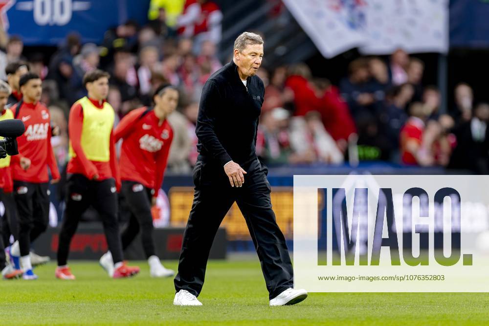 ROTTERDAM AZ Alkmaar coach Leeroy Echteld during the Eurojackpot KNVB Cup match between AZ and NEC in Rotterdam on April 19, 2026, at De Kuip stadium, Netherlands Photo by DeFodi Images