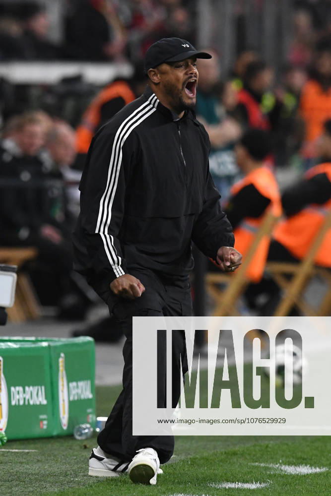 Coach Vincent Kompany FC Bayern Muenchen emotional GER, Bayer 04 Leverkusen vs FC Bayern Muenchen, Football, DFB Pokal Semi-Final, Season 2025 2026, 22 04 2026 DFL REGULATIONS PROHIBIT ANY USE OF PHOTOGRAPHS AS IMAGE SEQUENCES AND OR QUASI VIDEO GER, Bayer 04 Leverkusen vs FC Bayern Muenchen, Football, DFB Pokal Semi-Final, Season 2025 2026, 22 04 2026 Leverkusen