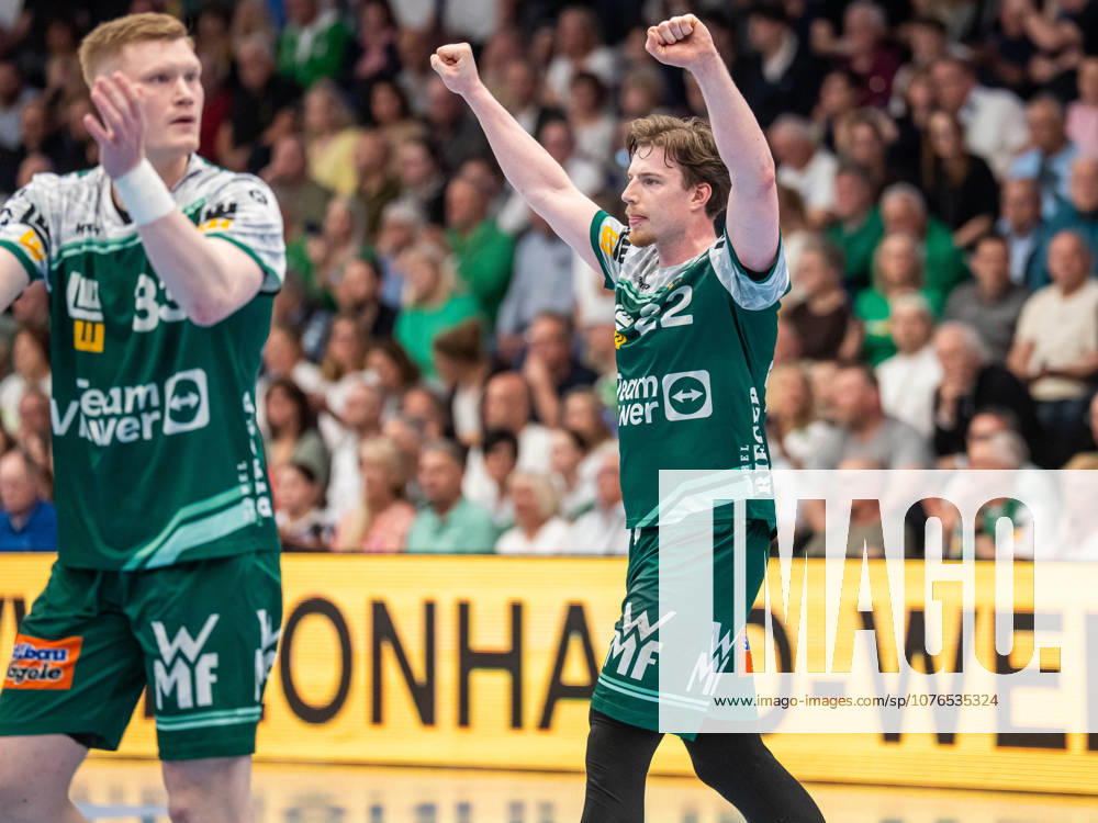 Erik Persson Frisch Auf Goeppingen, 22 cheers, Frisch Auf Goeppingen vs Rhein Neckar Loewen, Handball, 1 Bundesliga, Men, Season 2025 2026, 23 04 2026, Frisch Auf Goeppingen vs Rhein Neckar Loewen, Handball, 1 Bundesliga, Men, Season 2025 2026, 23 04 2026 Goeppingen