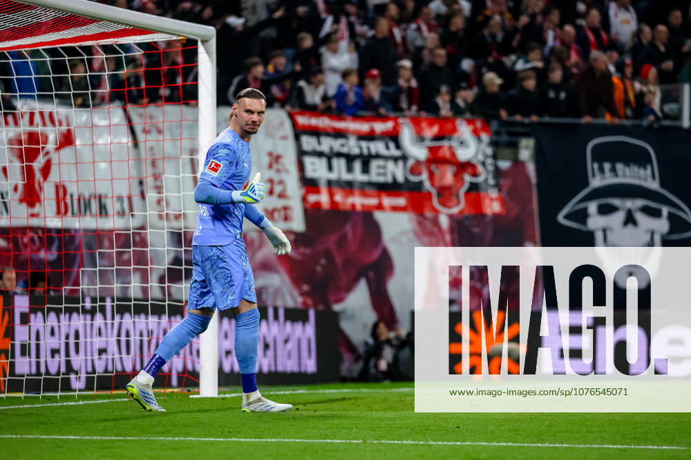 Maarten Vandevoordt RB Leipzig, 26 Jubel, Torjubel, jubilates over goal to 2 0 after submission, RB Leipzig vs 1 FC Union Berlin, Football, 1 Bundesliga, 31 Matchday, Season 2025 2026, 24 04 2026,¨ DFL REGULATIONS PROHIBIT ANY USE OF PHOTOGRAPHS AS IMAGE SEQUENCES AND OR QUASI VIDEO,¨ RB Leipzig vs 1 FC Union Berlin, Football, 1 Bundesliga, 31 Matchday, Season 2025 2026, 24 04 2026 Leipzig