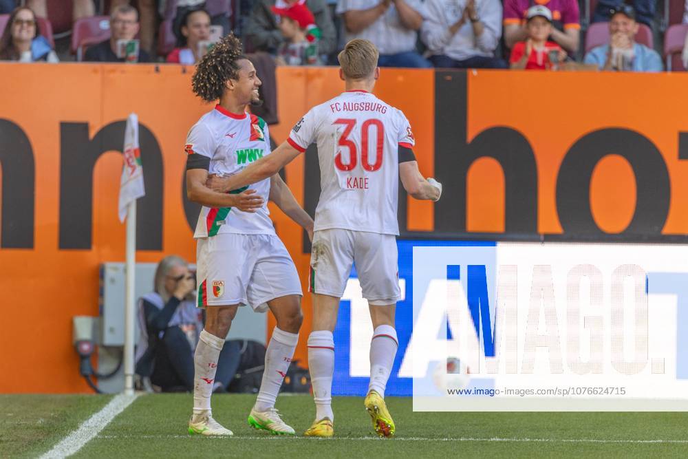 Goal celebration, cheers after his goal for 1 0 from Han Noah Massengo FC Augsburg and Anton Kade FC Augsburg v l, FC Augsburg vs Eintracht Frankfurt, Football, 1 Bundesliga, 31 Matchday, 25 04 2026 DFB regulations prohibit any use of photographs as image sequences and or quasi video