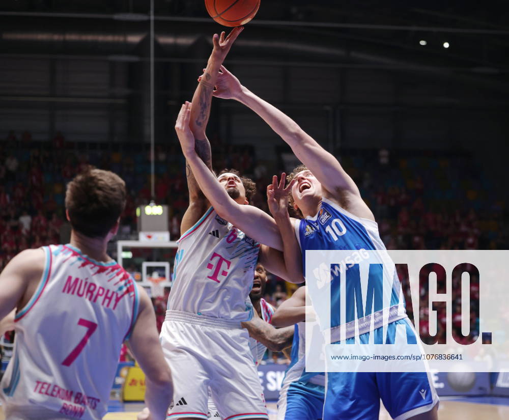 Michael Kessens Telekom Baskets Bonn vs Frankfurt Skyxliners 32 Speiltag season 2025 26