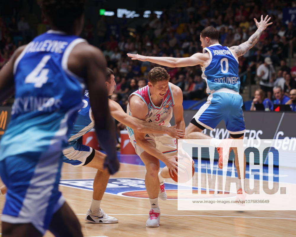 Patrick Heckmann Telekom Baskets Bonn vs Frankfurt Skyxliners 32 Speiltag Season 2025 26