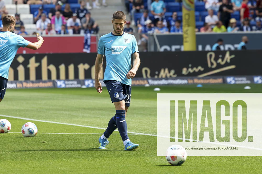 Andrej Kramaric TSG Hoffenheim, 27 warming up before the start of the match , Germany, Soccer, 1 Bundesliga, Matchday 32, 2025 2026, TSG Hoffenheim vs VfB Stuttgart, 02 05 2026, Sinsheim PreZero Arena Germany