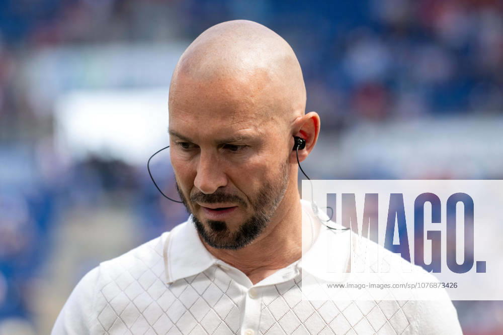 Coach Christian Ilzer TSG 1899 Hoffenheim Germany, Sinsheim, 02 05 2026, Football, Bundesliga TSG 1899 Hoffenheim vs VfB Stuttgart, Season 2025 2026, 32 Matchday, PreZero Arena DFL DFB REGULATIONS PROHIBIT ANY USE OF PHOTOGRAPHS AS IMAGE SEQUENCES AND OR QUASI VIDEO
