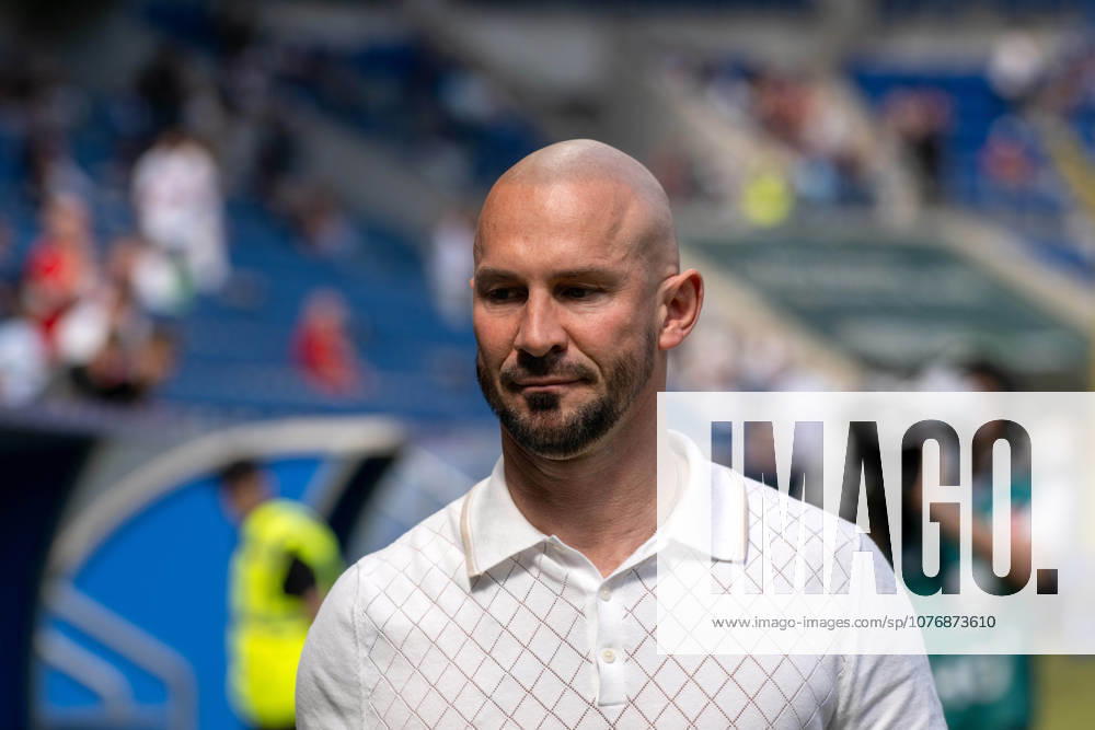 Coach Christian Ilzer TSG 1899 Hoffenheim Germany, Sinsheim, 02 05 2026, Football, Bundesliga TSG 1899 Hoffenheim vs VfB Stuttgart, Season 2025 2026, 32 Matchday, PreZero Arena DFL DFB REGULATIONS PROHIBIT ANY USE OF PHOTOGRAPHS AS IMAGE SEQUENCES AND OR QUASI VIDEO
