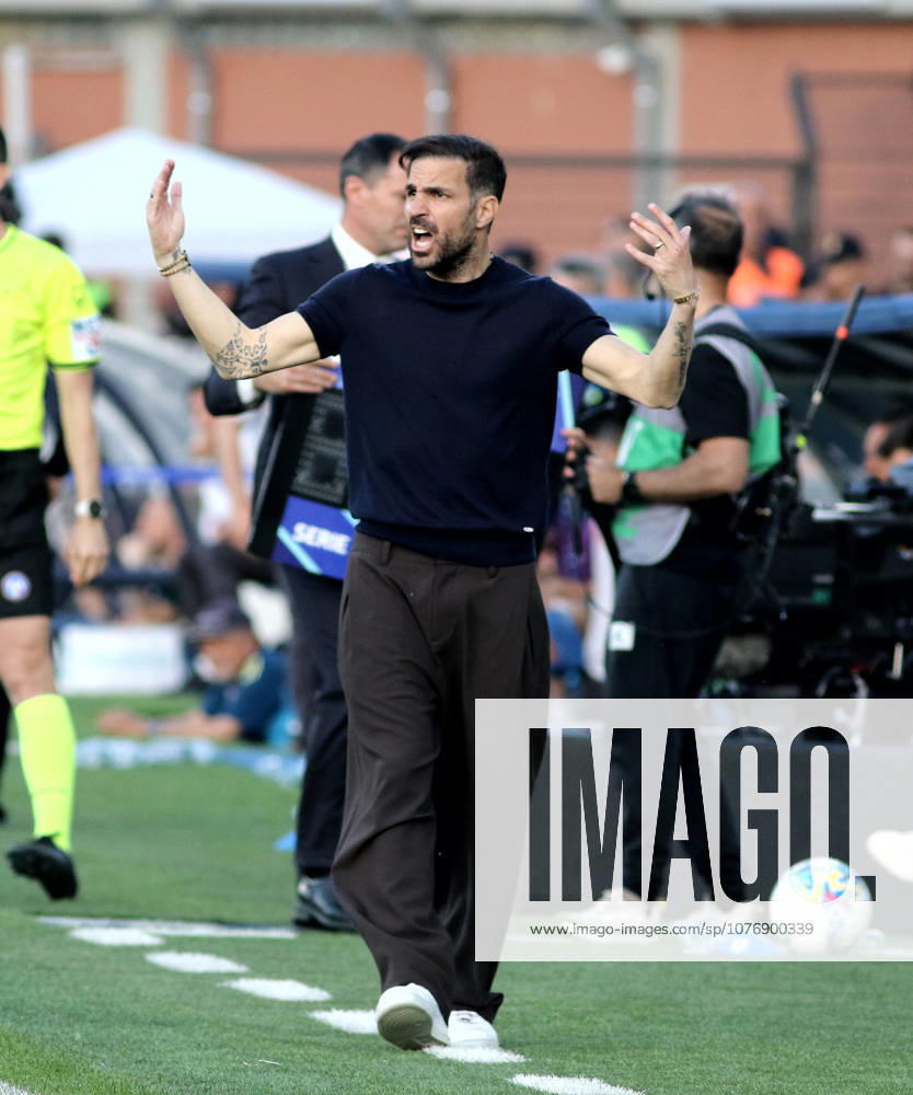 Foto IPP Albano Angilletta Como 02 05 2026 Calcio Campionato di serie A 2025 2026 Como - Napoli 0-0 nella foto: Cesc Fabregas allenatore del Como Italy Photo Press World Copyright italy ITALY