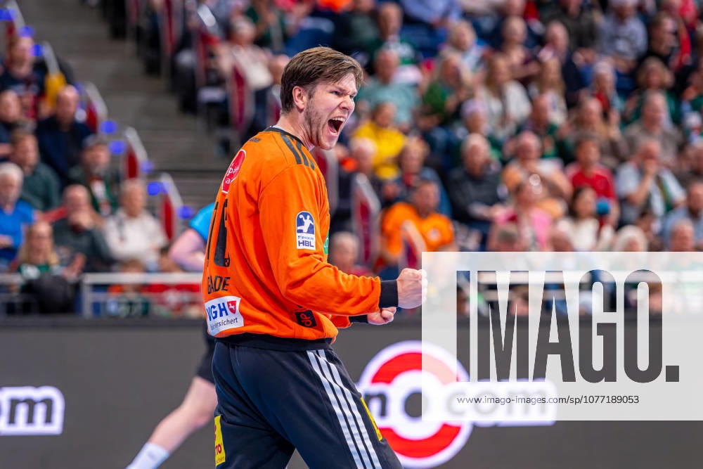 Simon Gade TSV Hannover Burgdorf, No. 16 v l , TSV Hannover Burgdorf green against SC DHfK Leipzig white on matchday 31 of the 2025 2026 season in the DAIKIN Handball Bundesliga 08 05 2026, ZAG Arena Hannover, GER ,