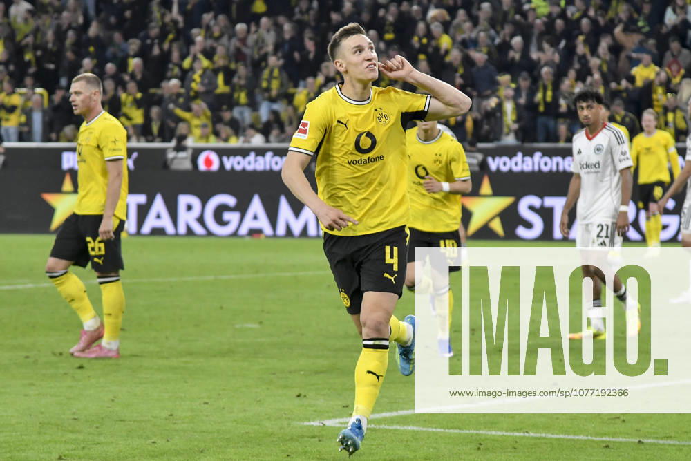Nico Schlotterbeck Dortmund 4 cheers after scoring 2 1 08 05 2026 ¢ Football ¢ Borussia Dortmund vs Eintracht Frankfurt, Signal Iduna Park, Dortmund, DFB DFL REGULATIONS PROHIBIT ANY USE OF PHOTOGRAPHS AS IMAGE SEQUENCES AND OR QUASI VIDEO