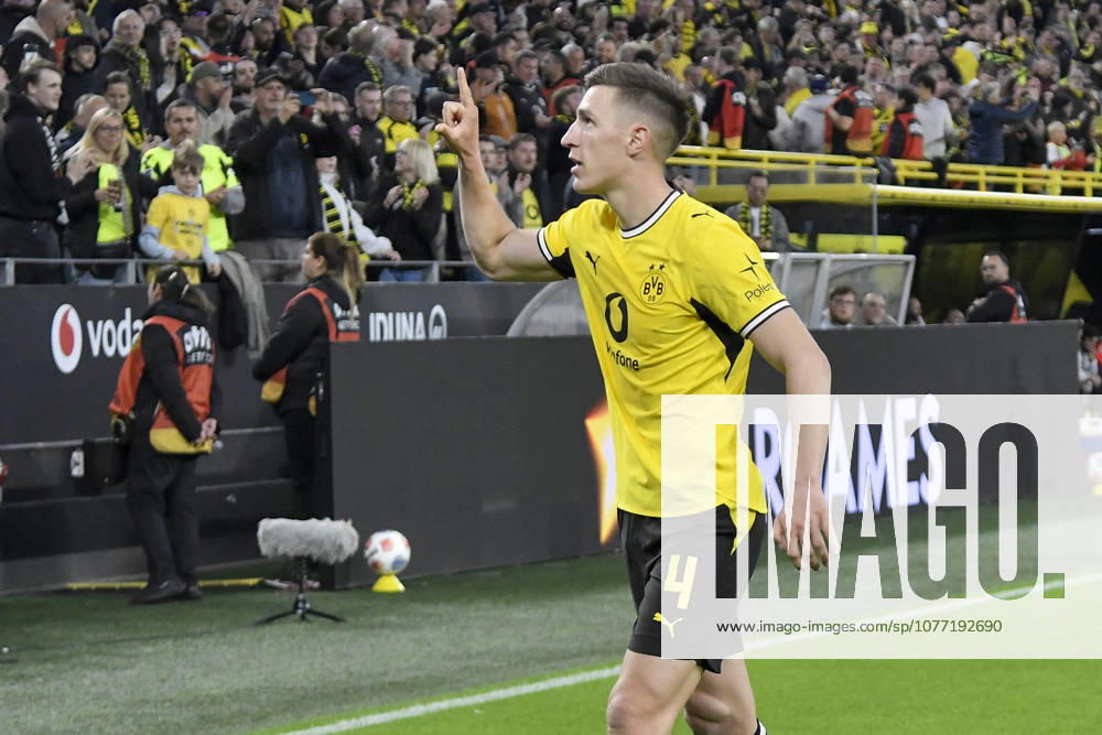 Nico Schlotterbeck Dortmund 4 cheers after scoring 2 1 08 05 2026 ¢ Football ¢ Borussia Dortmund vs Eintracht Frankfurt, Signal Iduna Park, Dortmund, DFB DFL REGULATIONS PROHIBIT ANY USE OF PHOTOGRAPHS AS IMAGE SEQUENCES AND OR QUASI VIDEO