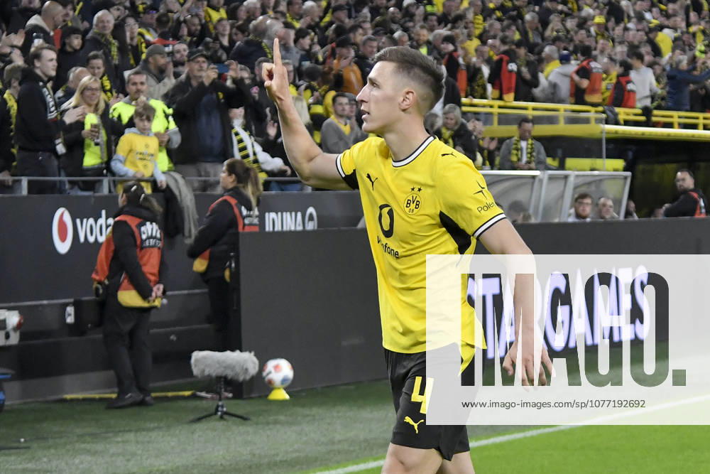 Nico Schlotterbeck Dortmund 4 cheers after scoring 2 1 08 05 2026 ¢ Football ¢ Borussia Dortmund vs Eintracht Frankfurt, Signal Iduna Park, Dortmund, DFB DFL REGULATIONS PROHIBIT ANY USE OF PHOTOGRAPHS AS IMAGE SEQUENCES AND OR QUASI VIDEO