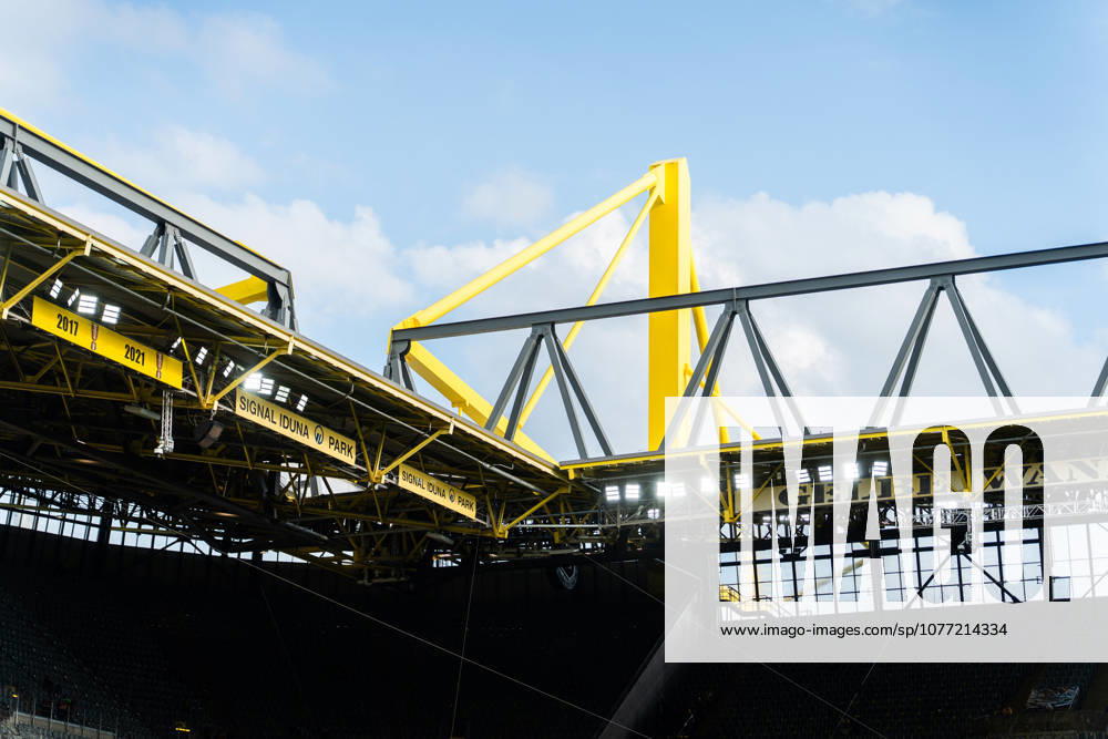 Germany Bundesliga 2025 2026 Matchday 33, Borussia Dortmund vs Eintracht Frankfurt, Friday, 08 05 2026 Signal Iduna Park, North Rhine-Westphalia Stadium Roof Symbolic image
