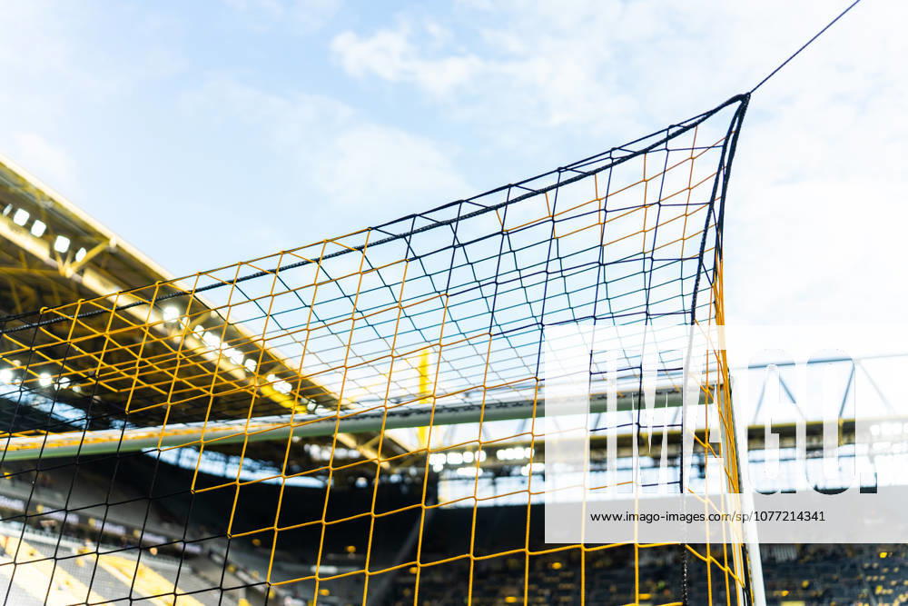 Germany Bundesliga 2025 2026 Matchday 33, Borussia Dortmund vs Eintracht Frankfurt, Friday, 08 05 2026 Signal Iduna Park, North Rhine-Westphalia Goal Net Symbol photo