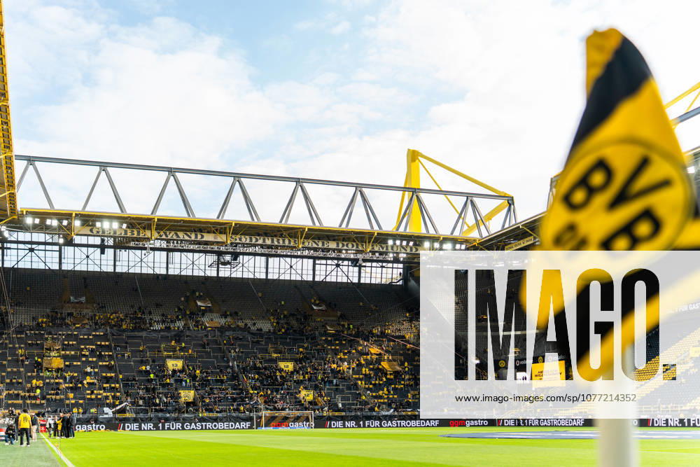 Germany Bundesliga 2025 2026 Matchday 33, Borussia Dortmund vs Eintracht Frankfurt, Friday, 08 05 2026 Signal Iduna Park, Nordrhein Westfalen Stadion, General view Corner flag overview