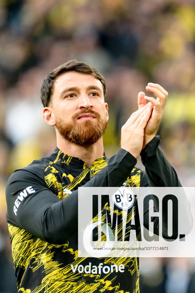 Germany Bundesliga 2025 2026 Matchday 33, Borussia Dortmund vs Eintracht Frankfurt, Friday, 08 05 2026 Signal Iduna Park, North Rhine-Westphalia Salih Özcan Borussia Dortmund, 6 emotional farewell in front of the fans