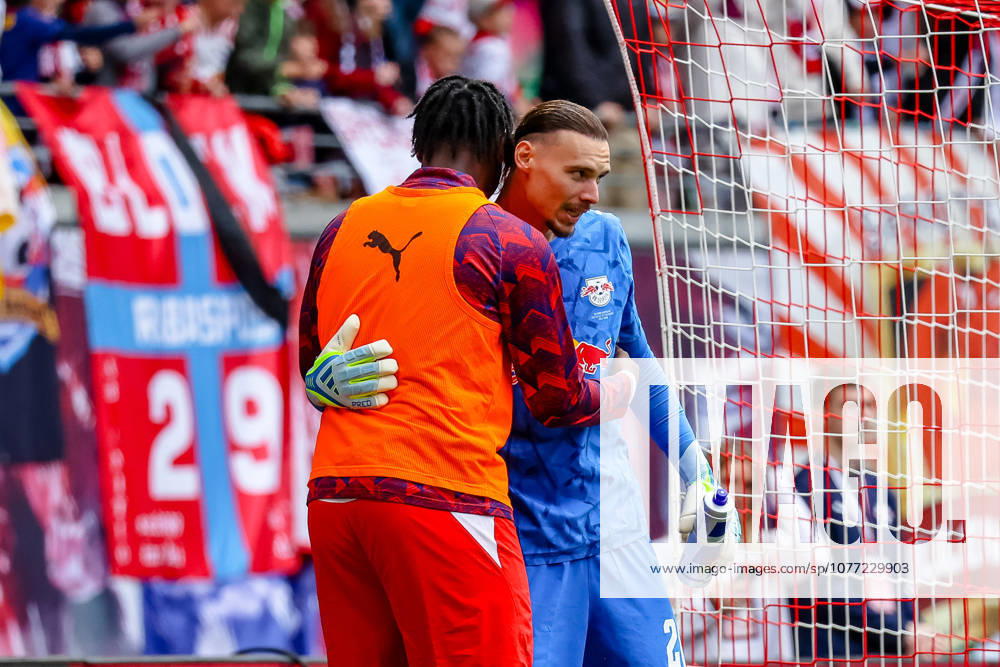 Maarten Vandevoordt RB Leipzig, 26 cheers, goal celebration, cheers over goal with El Chadaille Bitshiabu RB Leipzig, 05 , RB Leipzig vs FC St Pauli, Football, 1 Bundesliga, 33 Matchday, Season 2025 2026, 09 05 2026,¨ DFL REGULATES PROHIBIT ANY USE OF PHOTOGRAPHS AS IMAGE SEQUENCES AND OR QUASI VIDEO,¨ RB Leipzig vs FC St Pauli, Football, 1 Bundesliga, 33 Matchday, Season 2025 2026, 09 05 2026 Leipzig