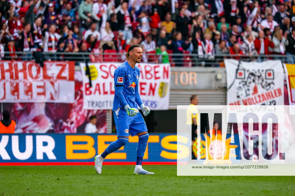 Maarten Vandevoordt RB Leipzig, 26 cheers, goal celebration, cheers over goal, RB Leipzig vs FC St Pauli, Football, 1 Bundesliga, 33 Matchday, Season 2025 2026, 09 05 2026,¨ DFL REGULATIONS PROHIBIT ANY USE OF PHOTOGRAPHS AS IMAGE SEQUENCES AND OR QUASI VIDEO,¨ RB Leipzig vs FC St Pauli, Football, 1 Bundesliga, 33 Matchday, Season 2025 2026, 09 05 2026 Leipzig