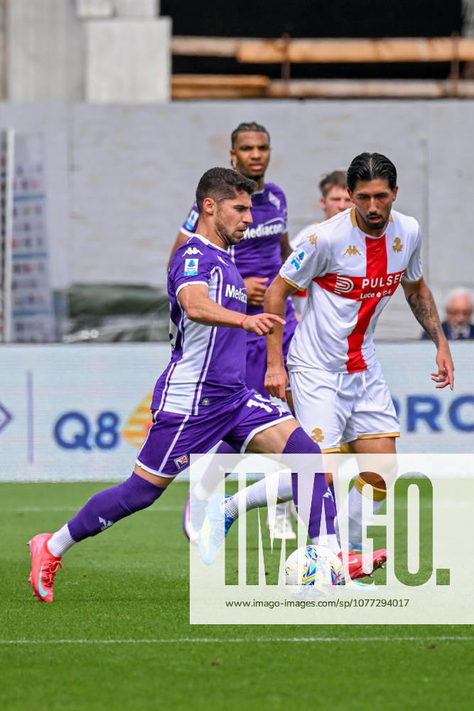Genoas Mikael Ellertsson fights for the ball during the Serie A soccer match between Fiorentina and Genoa at the Artemio Franchi Stadium in Florence, Italy - Sunday, May 10, 2026. - Soccer .