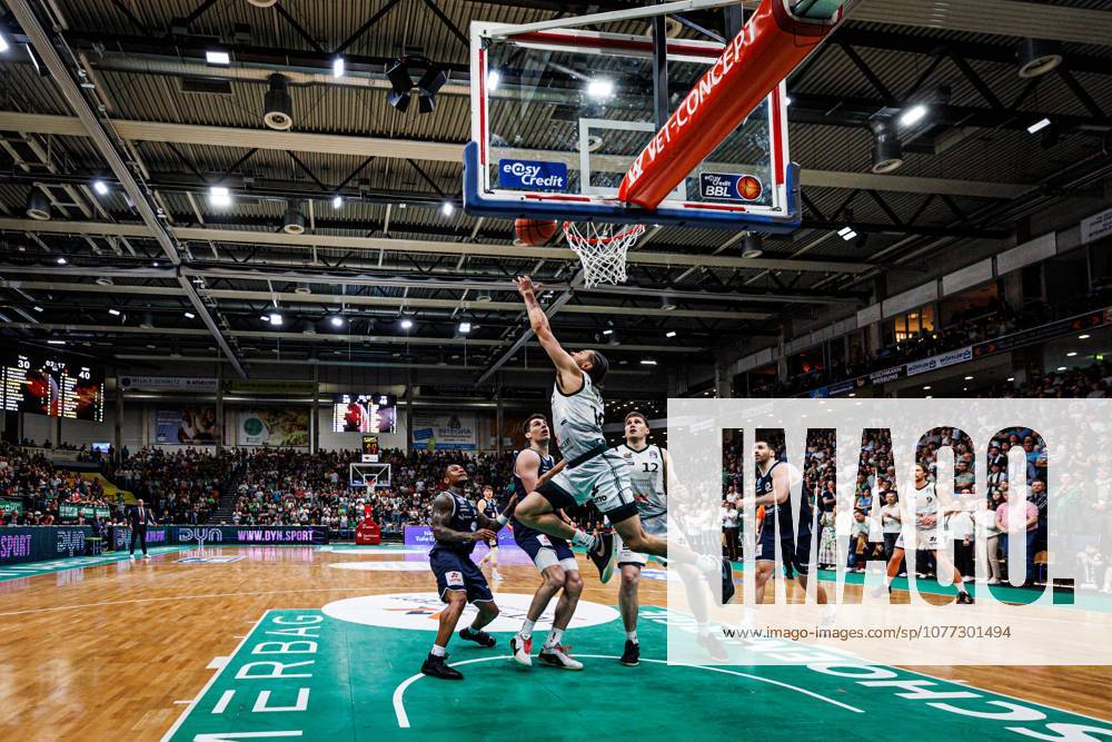 Jordan Roland Gladiators Trier in a duel with Jure Planinic MBC Syntainics , Vet Concept Gladiators Trier vs MBC Syntainics, Basketball, easyCredit BBL, Matchday 34, Season 2025 2026, 10 05 2026 Vet Concept Gladiators Trier vs MBC Syntainics, Basketball, easyCredit BBL, Matchday 34, Season 2025 2026
