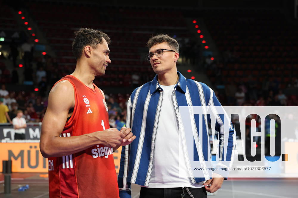 Oscar da Silva FC Bayern Basketball, 01 with his brother, the NBA player Tristan da Silva Orlando Magic , GER, FC Bayern Basketball vs EWE Baskets Oldenburg, Basketball, easycredit Basketball Bundesliga, 34 Matchday, Season 2025 2026, 10 05 2026, GER, FC Bayern Basketball vs EWE Baskets Oldenburg, Basketball, easycredit Basketball Bundesliga, 34 Matchday, Season 2025 2026, 10 05 2026 Muenchen