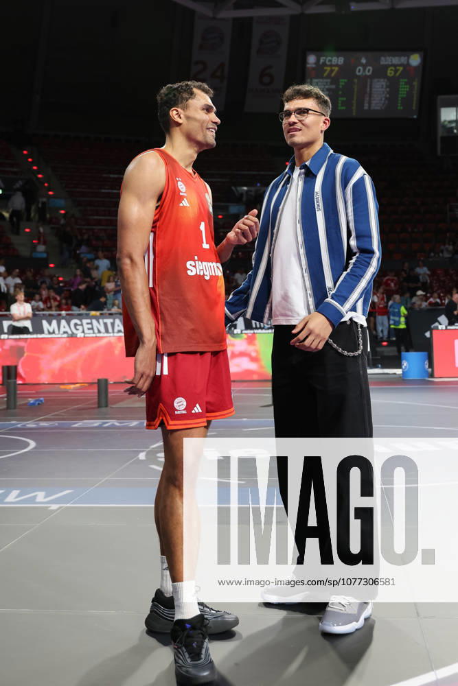 Oscar da Silva FC Bayern Basketball, 01 with his brother, the NBA player Tristan da Silva Orlando Magic , GER, FC Bayern Basketball vs EWE Baskets Oldenburg, Basketball, easycredit Basketball Bundesliga, 34 Matchday, Season 2025 2026, 10 05 2026, GER, FC Bayern Basketball vs EWE Baskets Oldenburg, Basketball, easycredit Basketball Bundesliga, 34 Matchday, Season 2025 2026, 10 05 2026 Muenchen