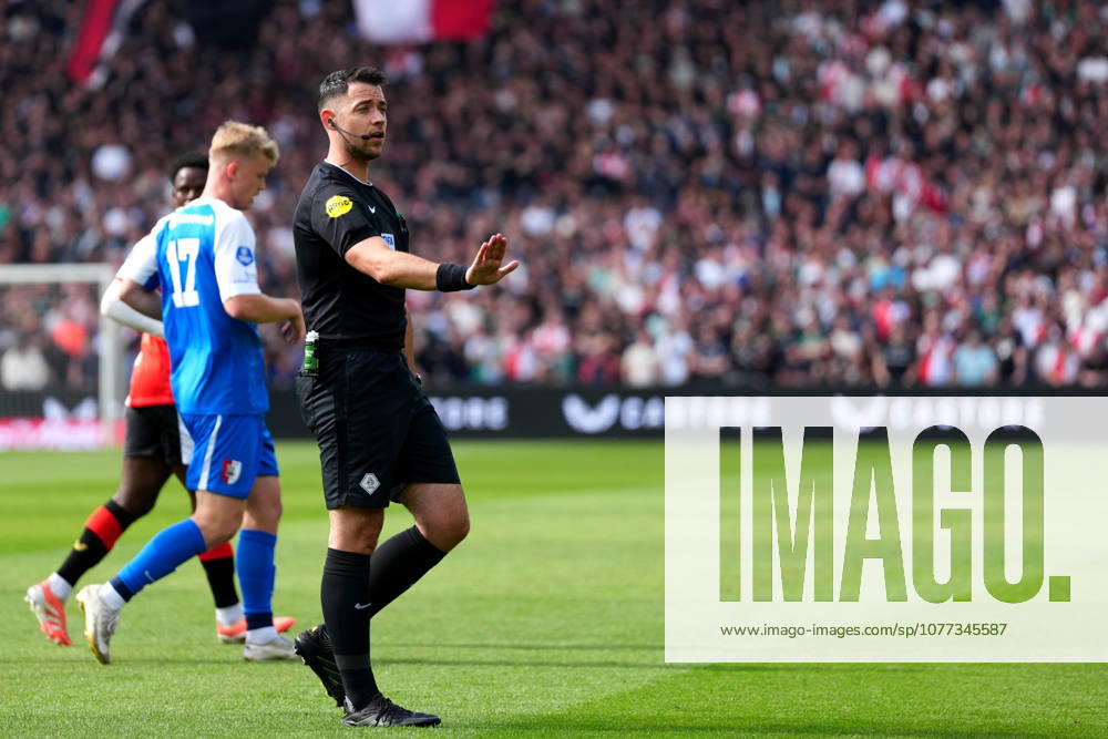 Eredivisie: Feyenoord Rotterdam v AZ Alkmaar Rotterdam - Referee Marc Nagtegaal during the 33rd competition round of the 2025 2026 Eredivisie season. The match is set between Feyenoord Rotterdam and AZ Alkmaar at De Kuip on 10 May 2026 in Rotterdam, The Netherlands.