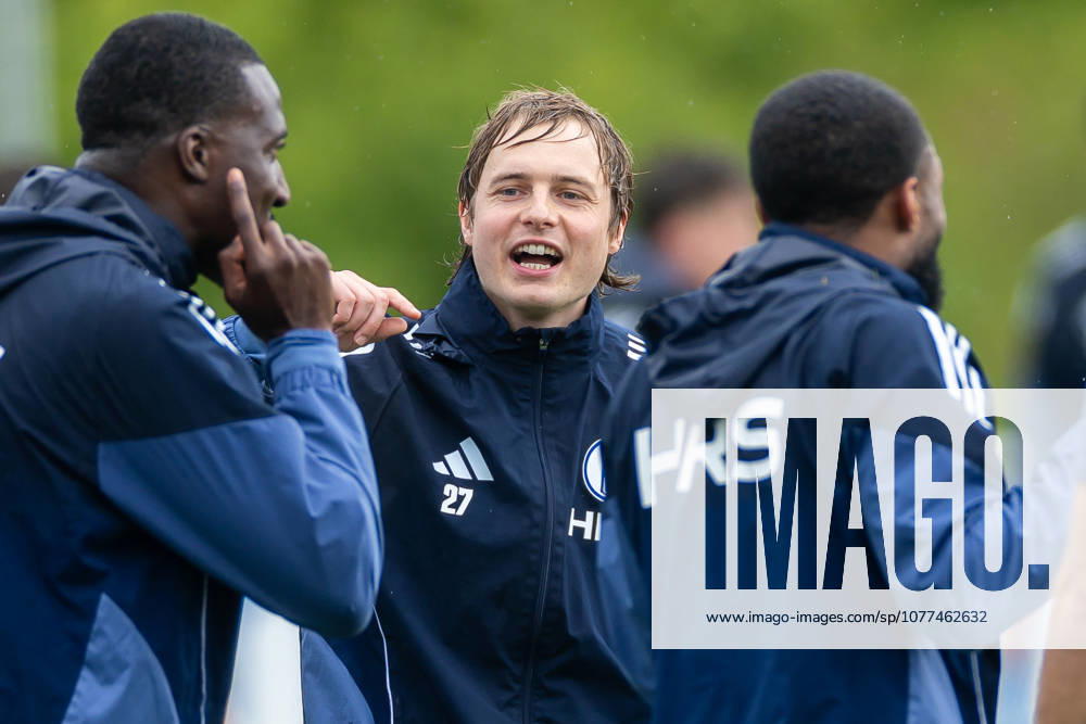 Football, Training of FC Schalke 04 Finn Porath FC Schalke 04 Gelsenkirchen Training ground FC Schalke 04 NRW Germany xRHR PHOTO YYx